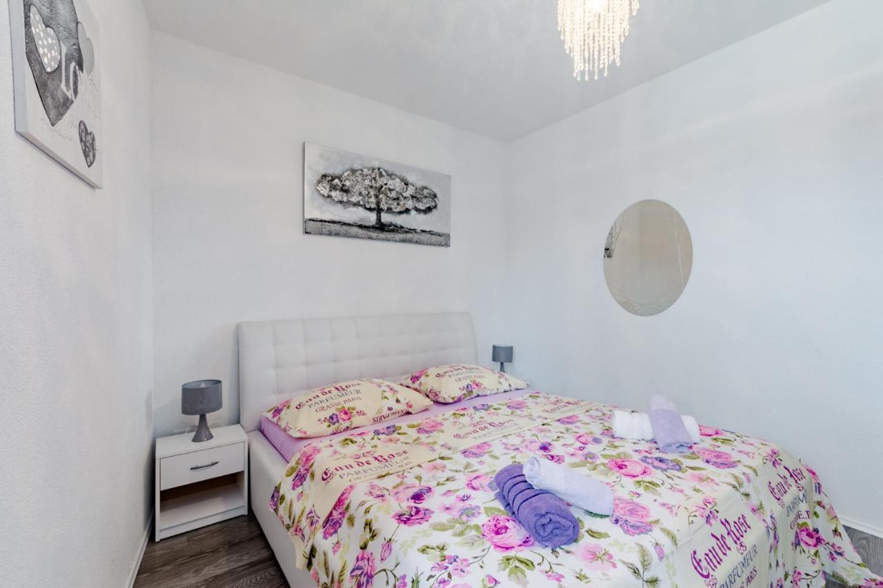 Apartment Anamaris Solin Exteriér fotografie