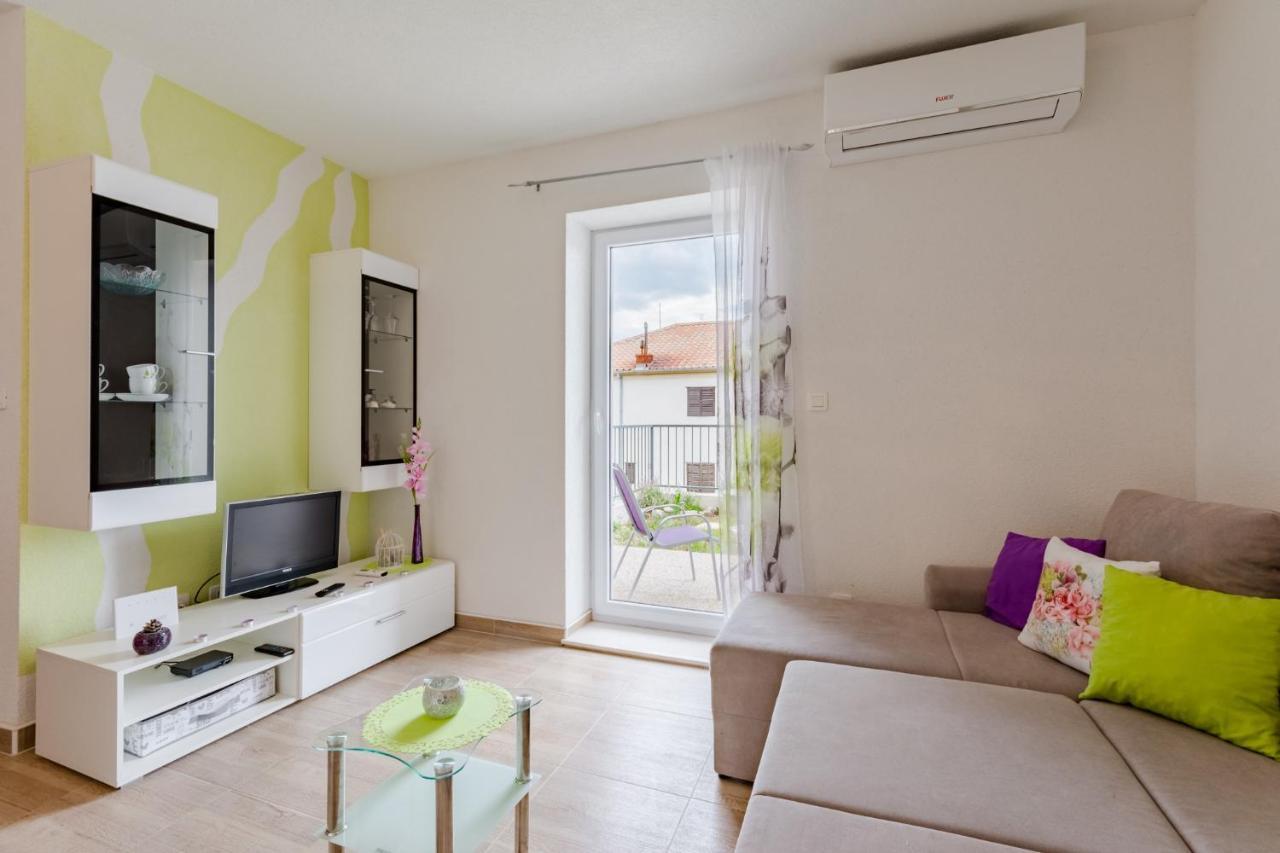 Apartment Anamaris Solin Exteriér fotografie